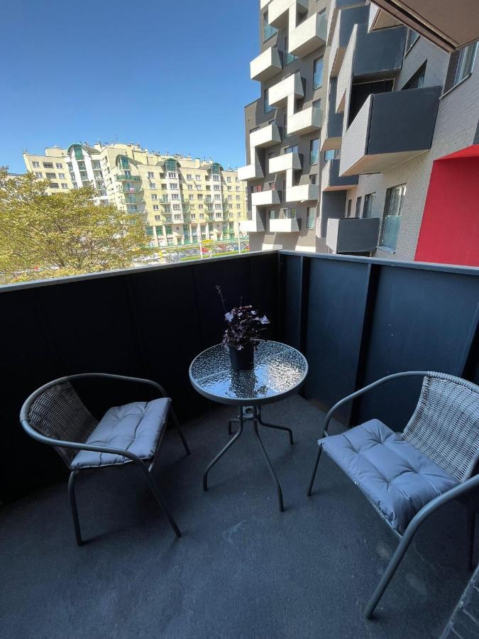 Komfort W Centrum Parking Вроцлав Экстерьер фото