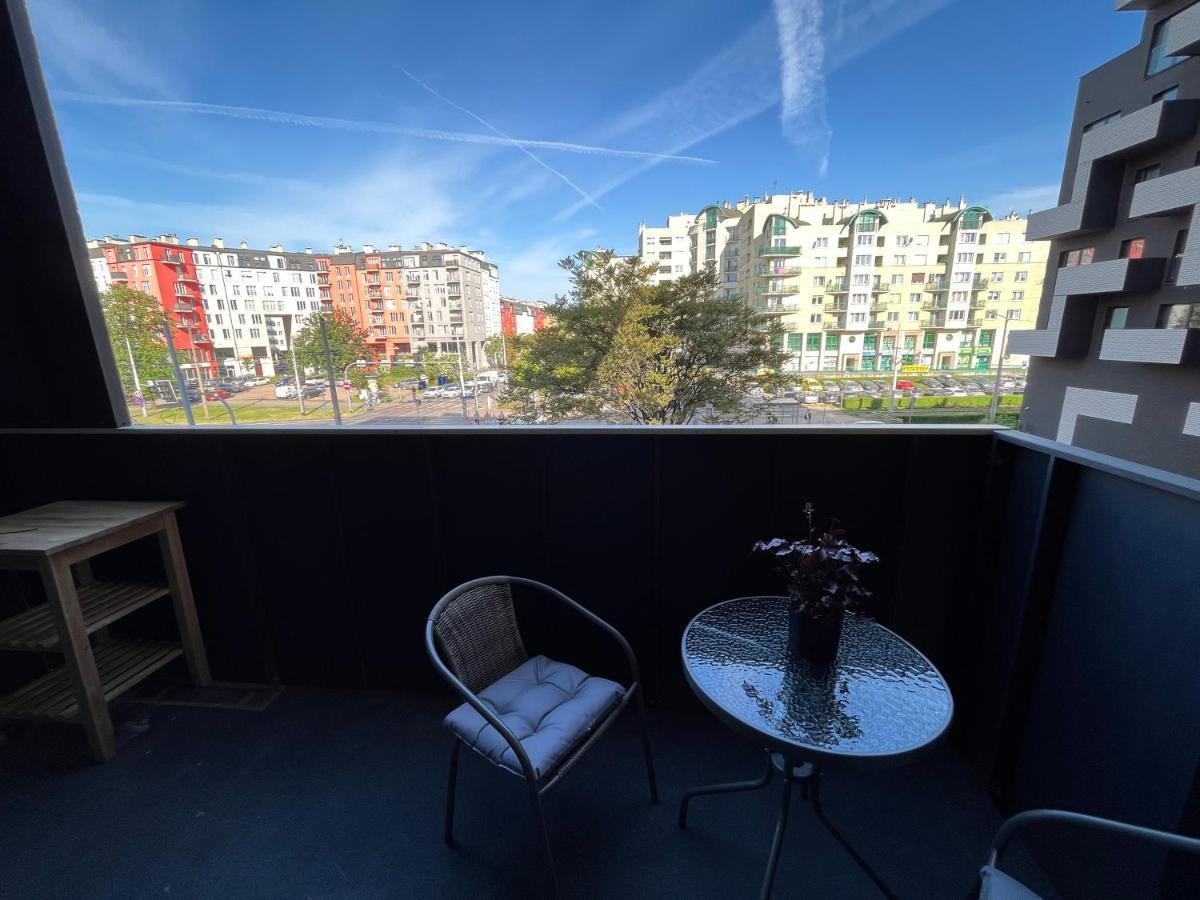 Komfort W Centrum Parking Вроцлав Экстерьер фото