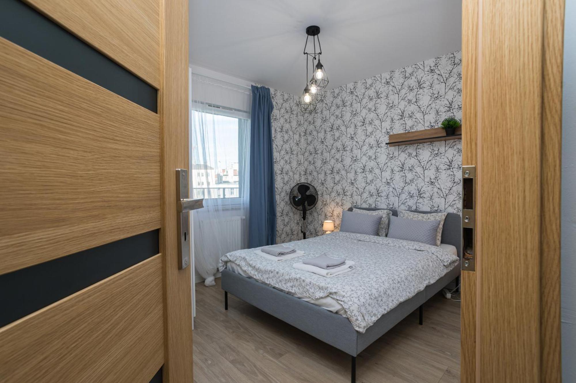 Komfort W Centrum Parking Вроцлав Экстерьер фото